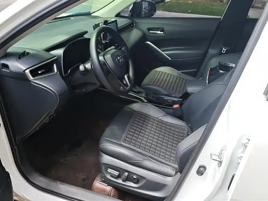 Toyota Frontlander 2024 из CN, фото 9