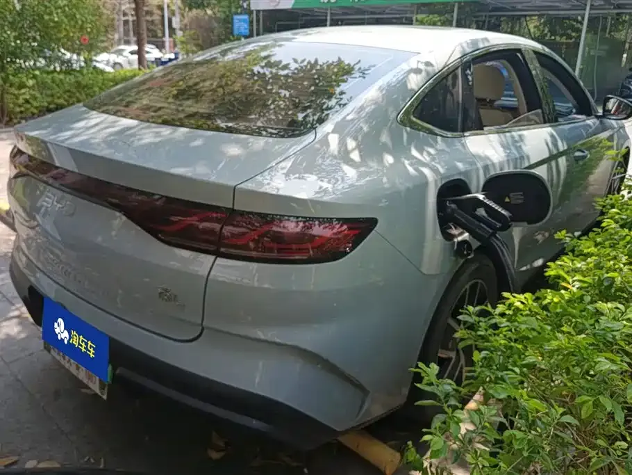 BYD Qin L — фото 4