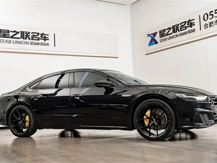 Audi A7L 2024 из CN, фото 2