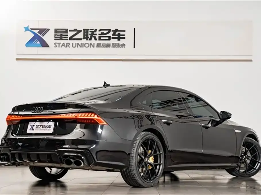 Audi A7L 2024 из CN, фото 3