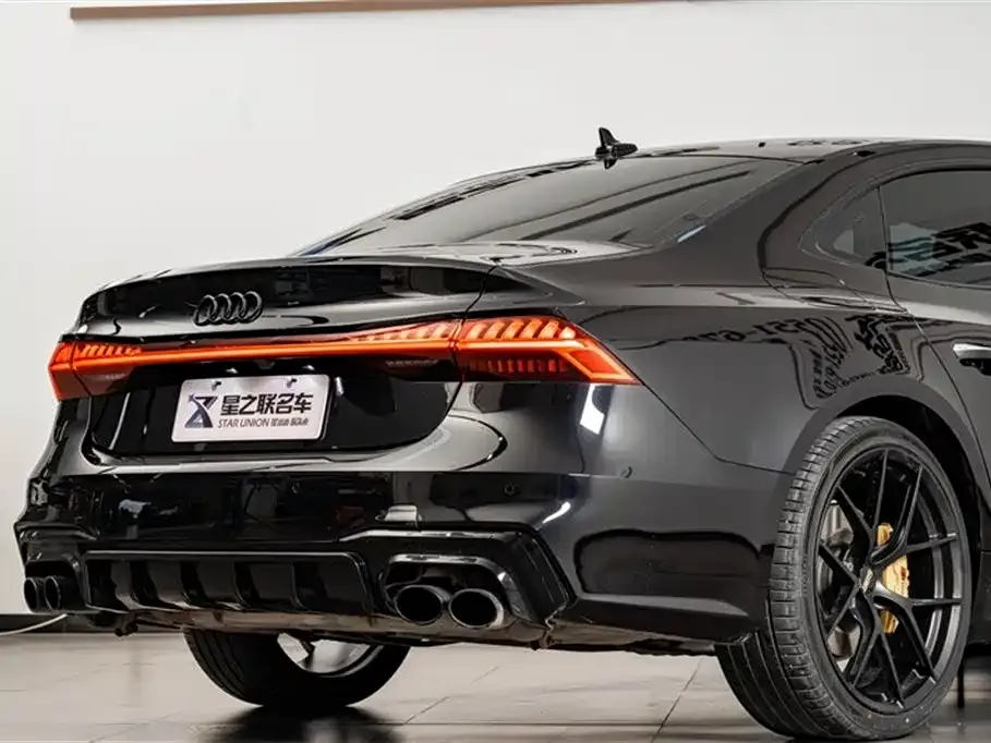 Audi A7L 2024 из CN, фото 7