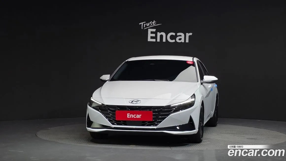 Hyundai AVANTE — фото 2