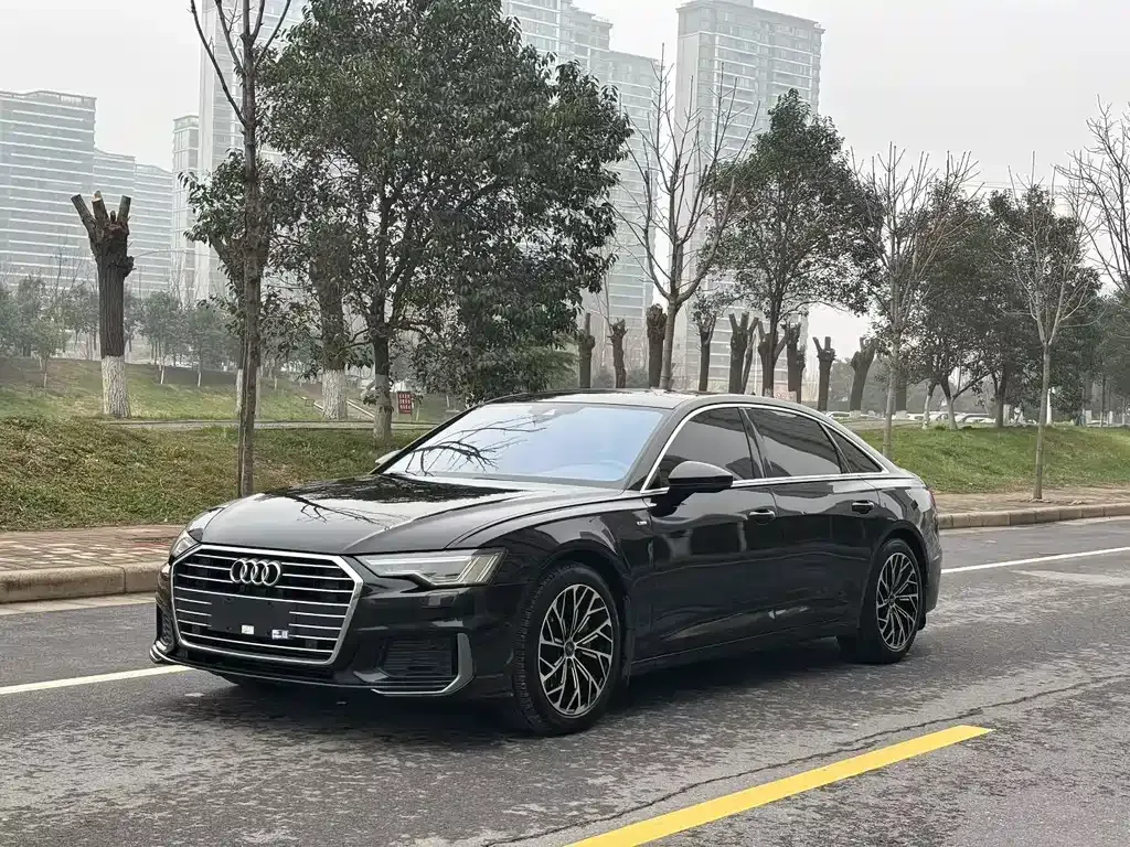 Audi A6L 2021 из CN, фото 1