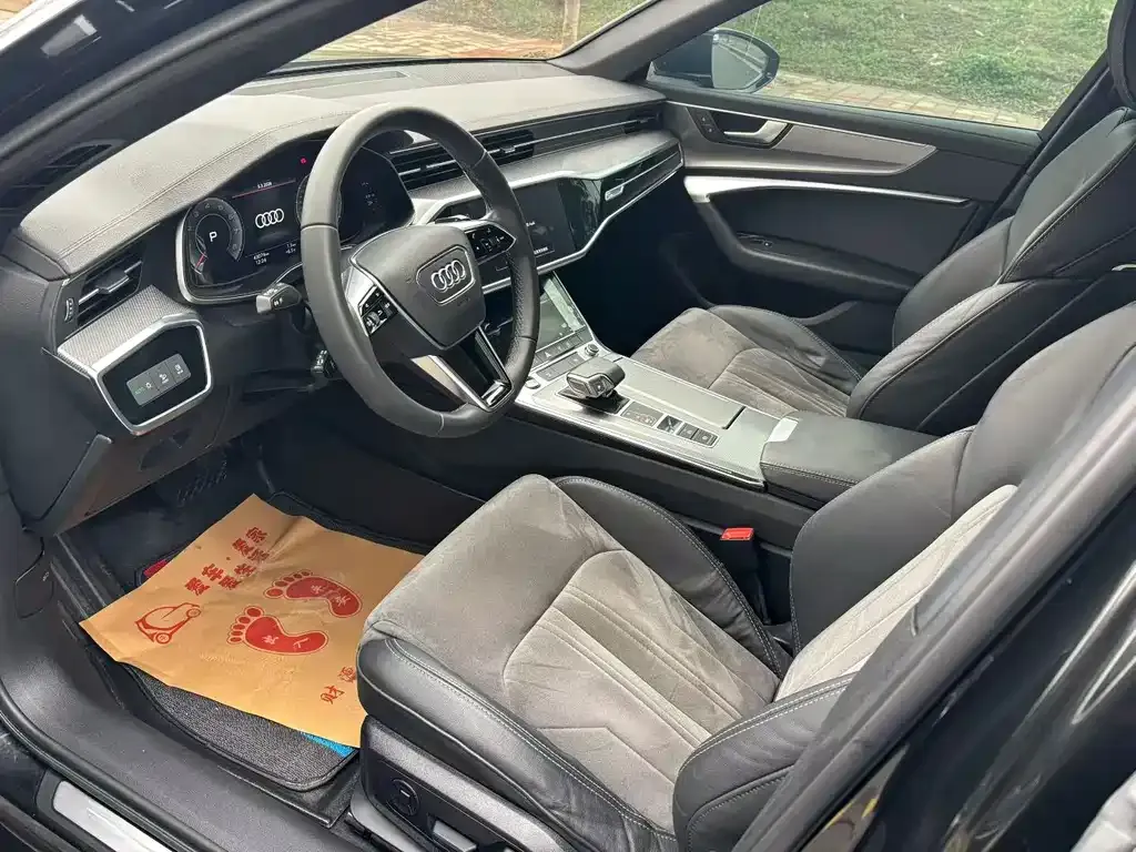 Audi A6L 2021 из CN, фото 3