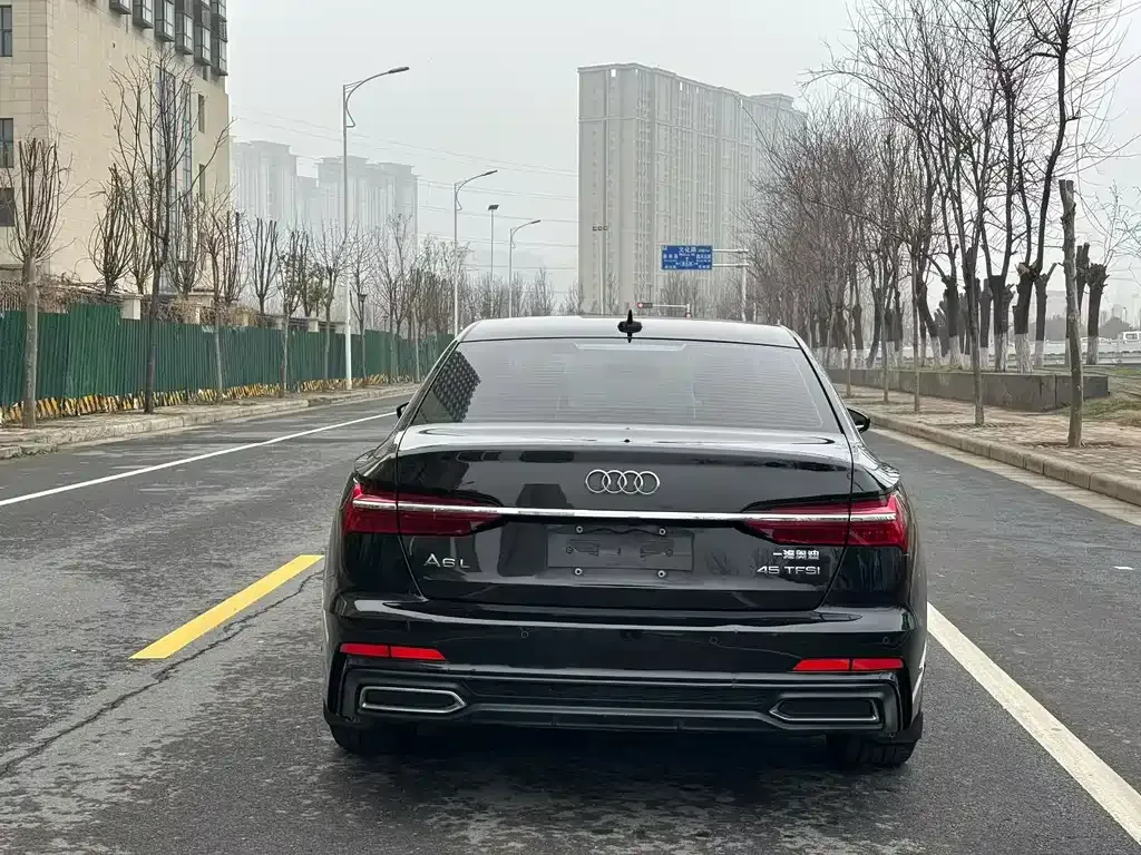 Audi A6L 2021 из CN, фото 9