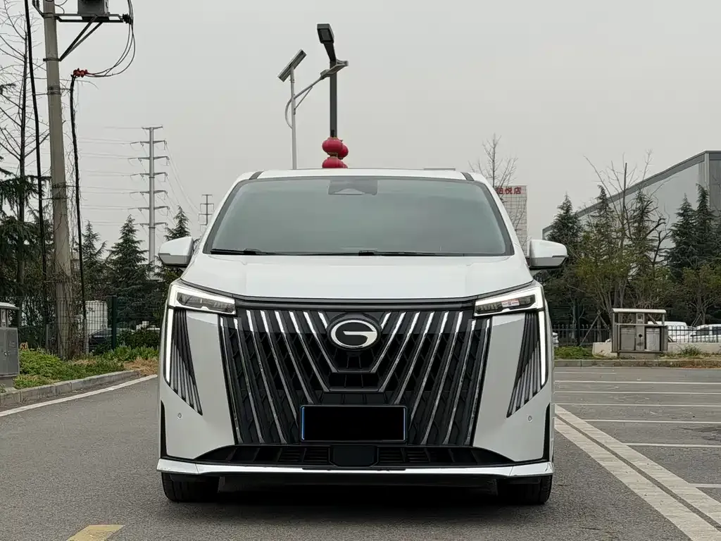 GAC Motor Trumpchi M8 — фото 4