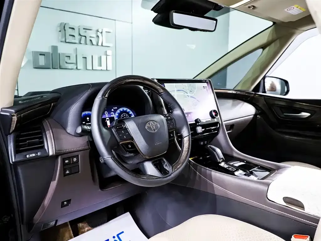 Toyota Alphard 2024 из CN, фото 6