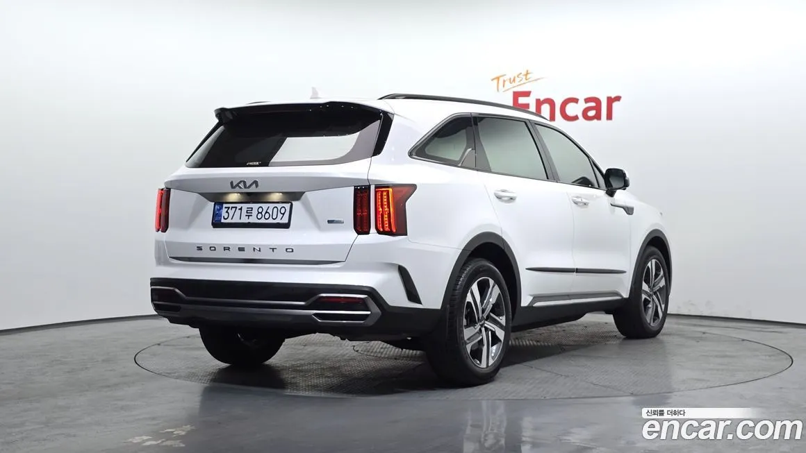 Kia Sorento — фото 3