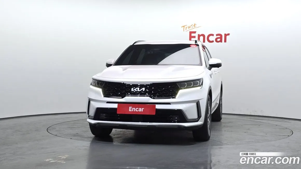 Kia Sorento — фото 8