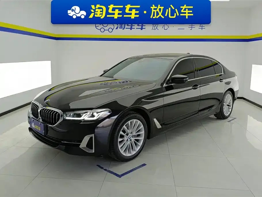 BMW 5 Series 2022 из CN, фото 1