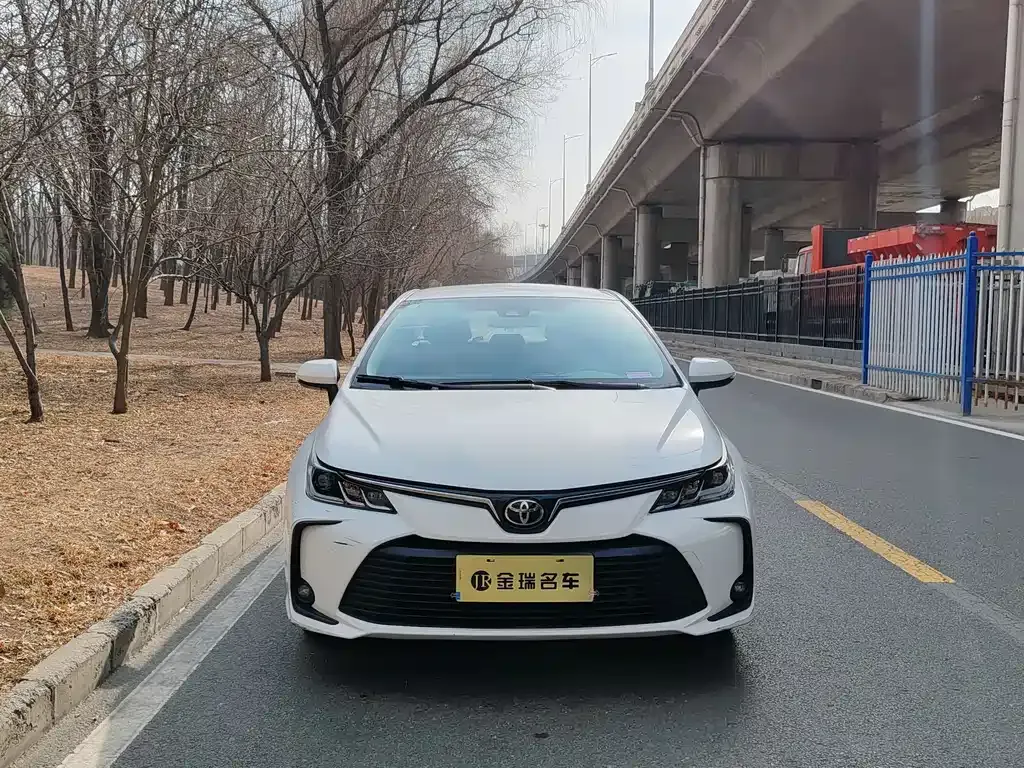 Toyota Corolla 2024 из CN, фото 4
