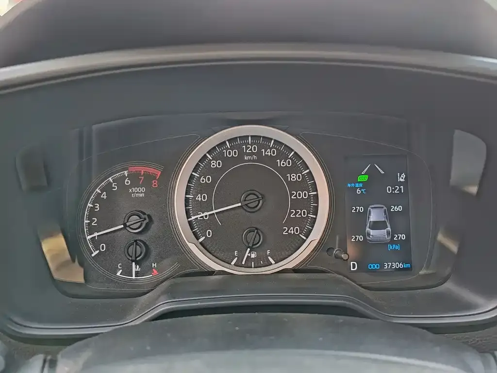 Toyota Corolla 2024 из CN, фото 6