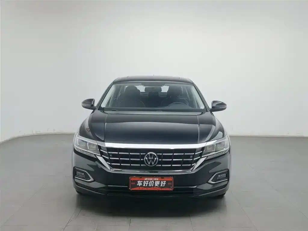 Volkswagen Passat 2021 из CN, фото 2