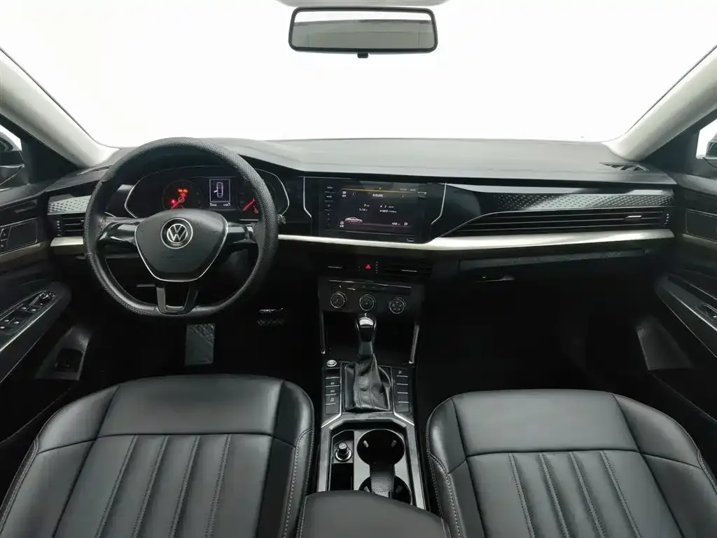 Volkswagen Passat 2021 из CN, фото 5