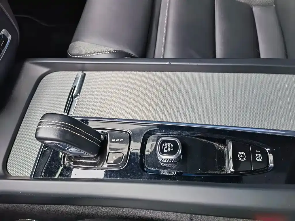 Volvo S60 2021 из CN, фото 6