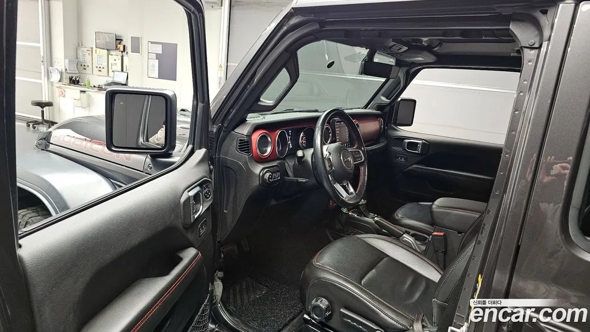 Jeep Wrangler 2021 из KR, фото 7