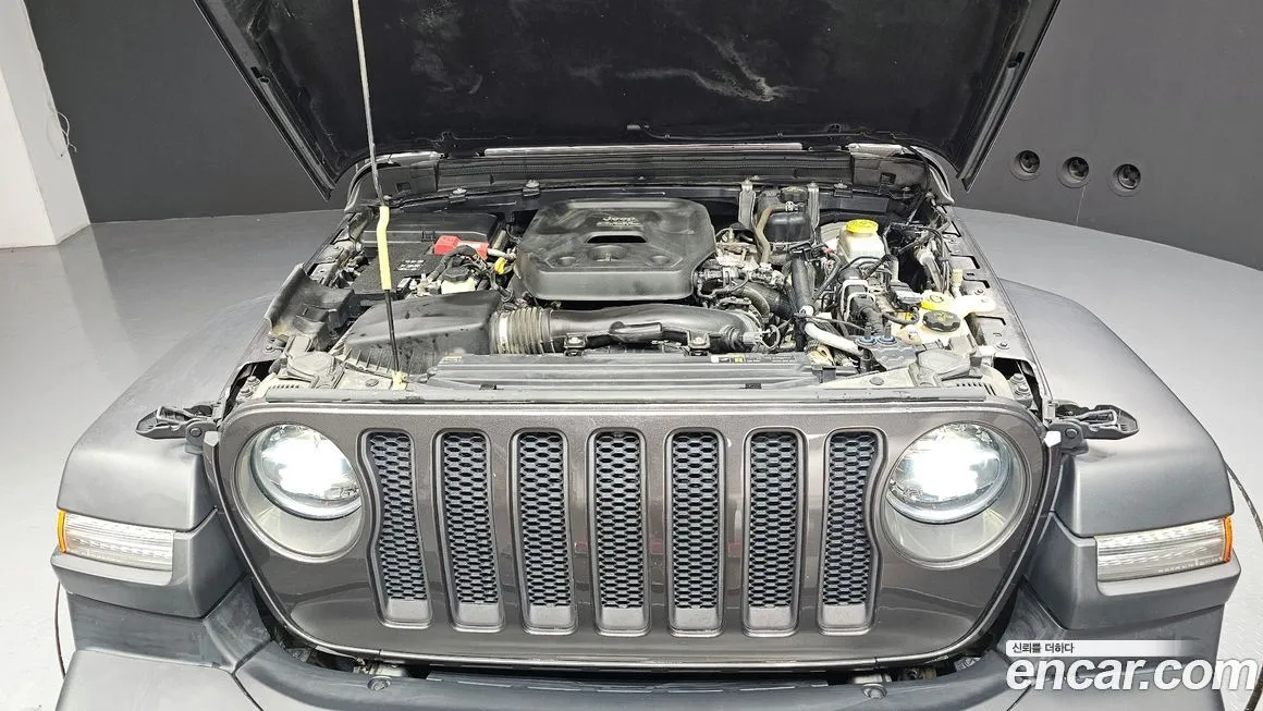 Jeep Wrangler 2021 из KR, фото 6