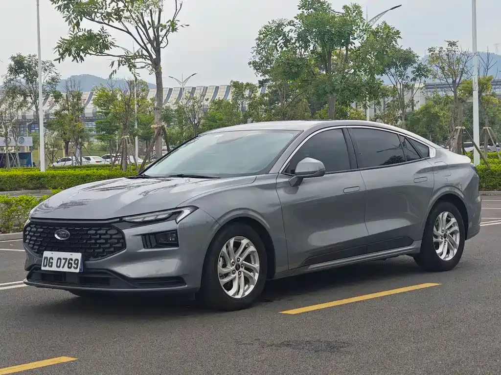 Ford Mondeo 2022 из CN, фото 1