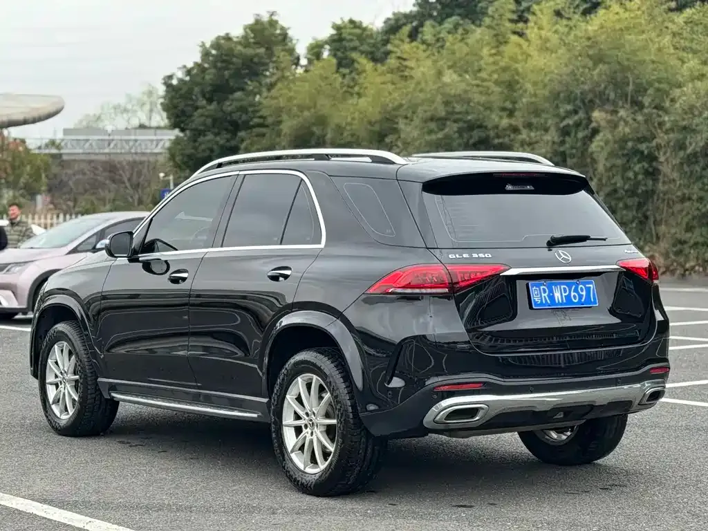 Mercedes-Benz GLE — фото 10