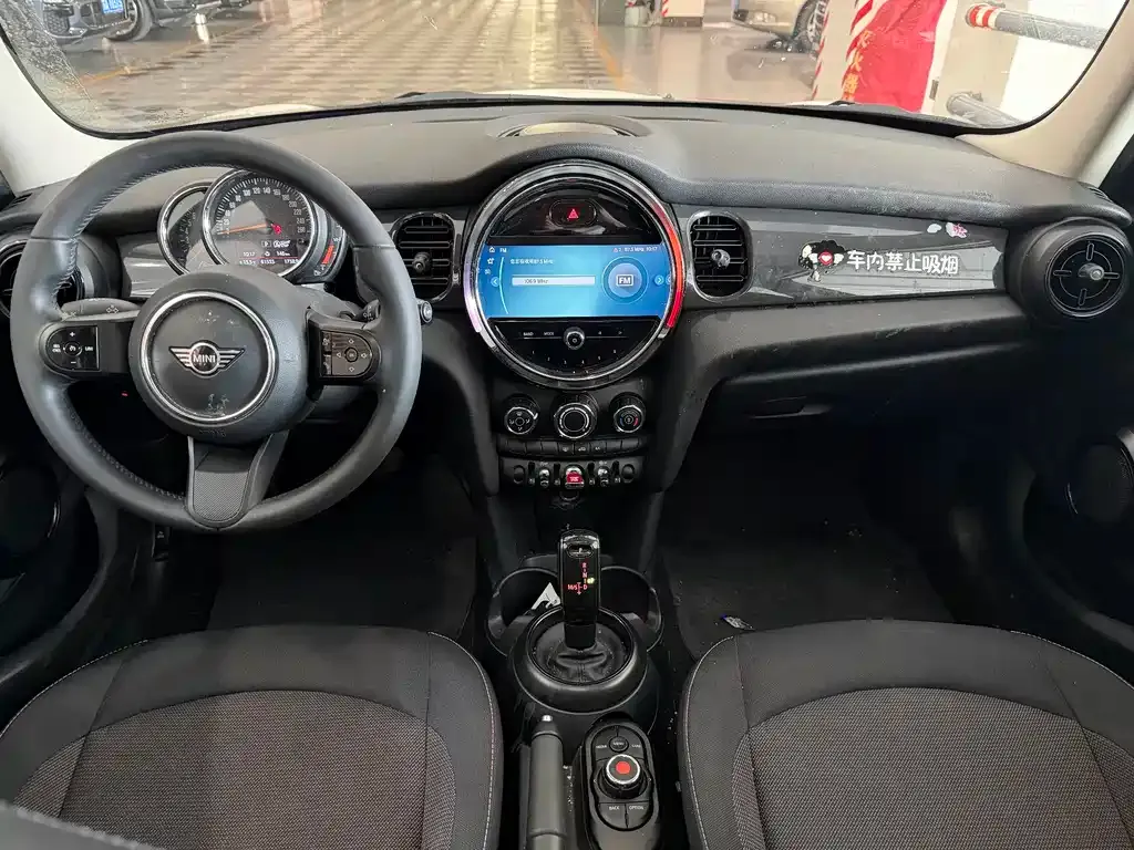 MINI Cooper (3-door) 2023 из CN, фото 5