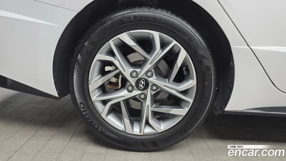 Hyundai Sonata 2023 из KR, фото 4