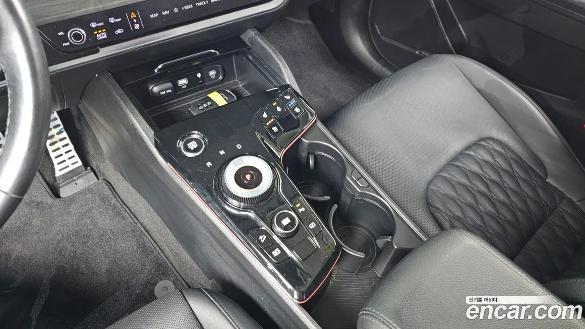 Kia Sportage — фото 7