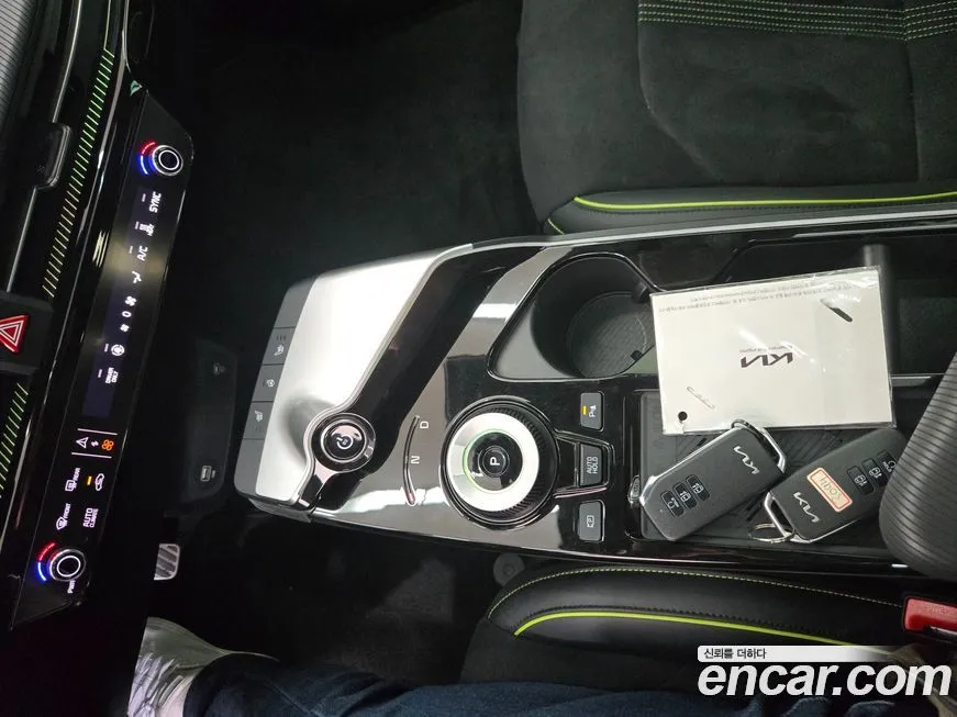 Kia EV6 2023 из KR, фото 8