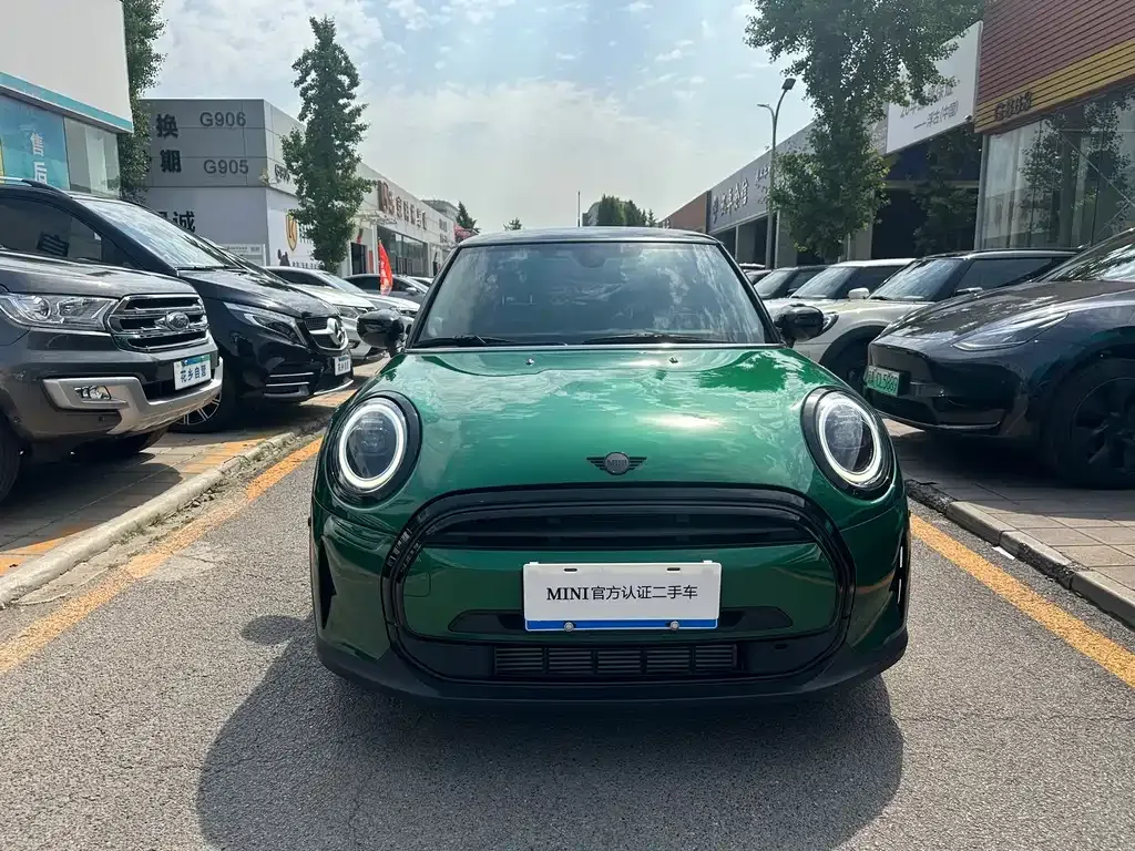 MINI Cooper (3-door) 2023 из CN, фото 9