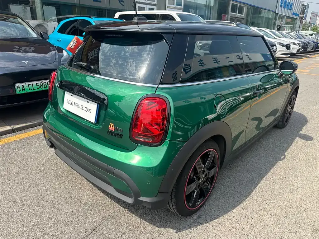 MINI Cooper (3-door) 2023 из CN, фото 7