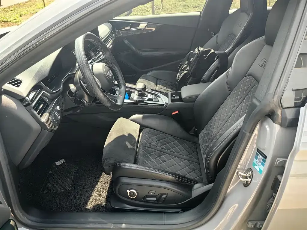 Audi RS 5 2021 из CN, фото 5