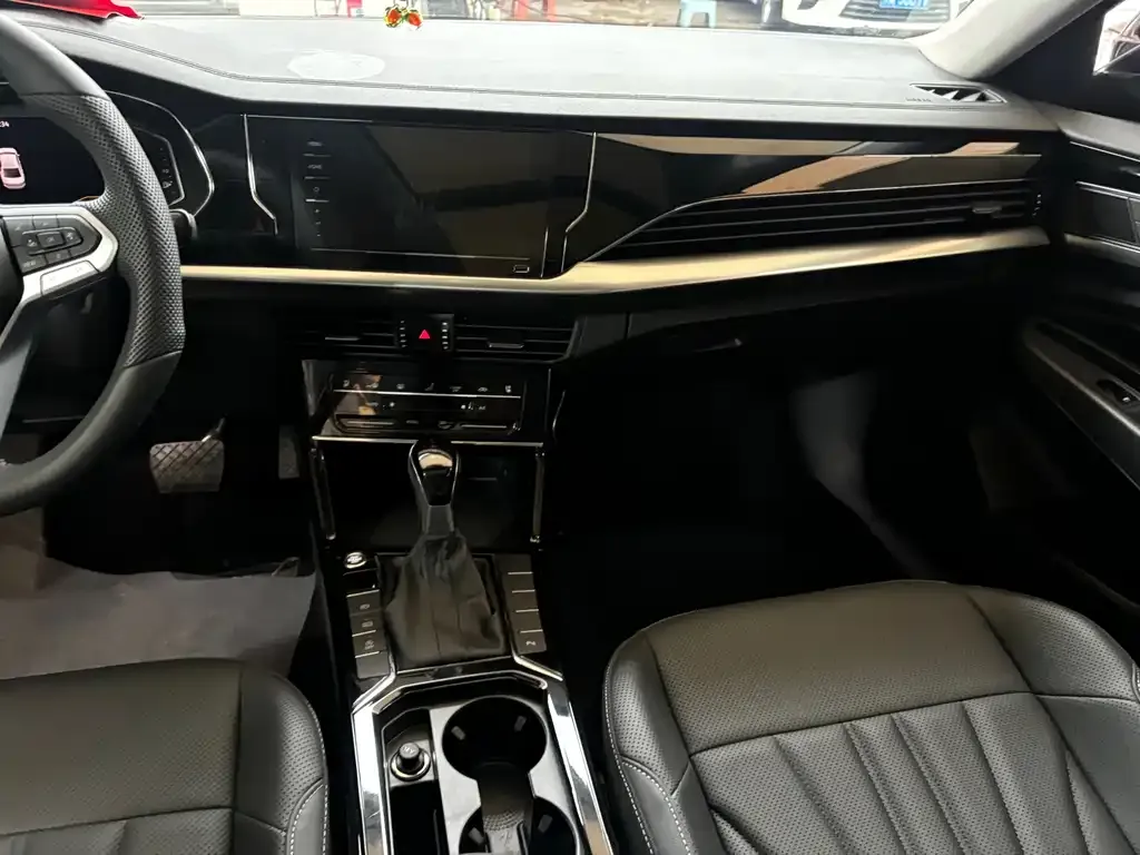 Volkswagen Passat — фото 6