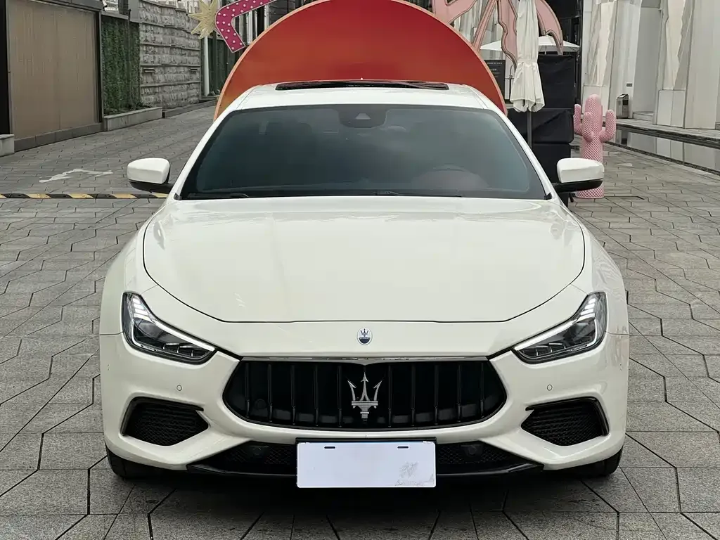 Maserati Ghibli — фото 8