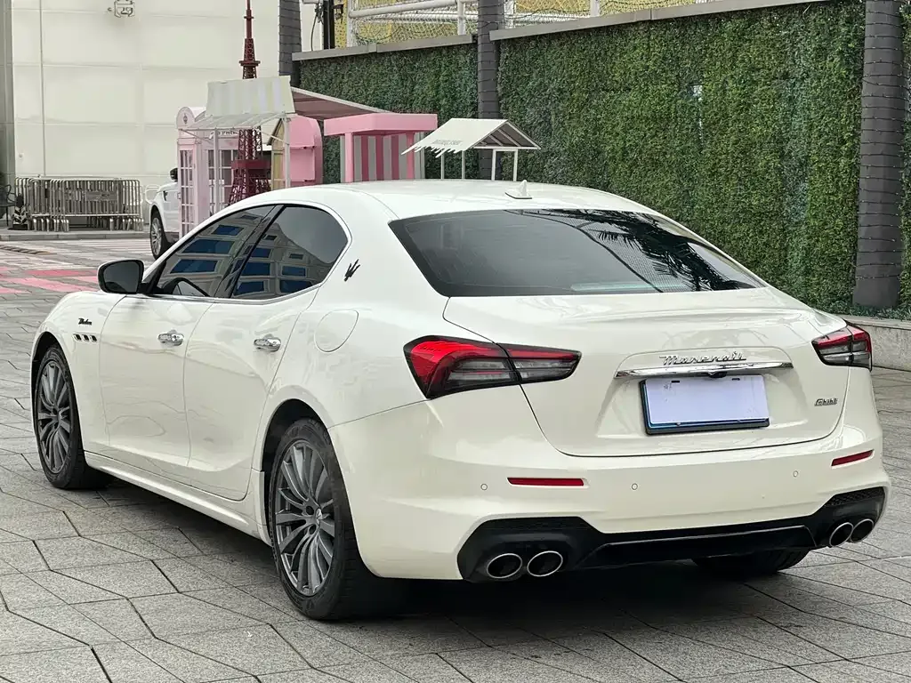 Maserati Ghibli — фото 9