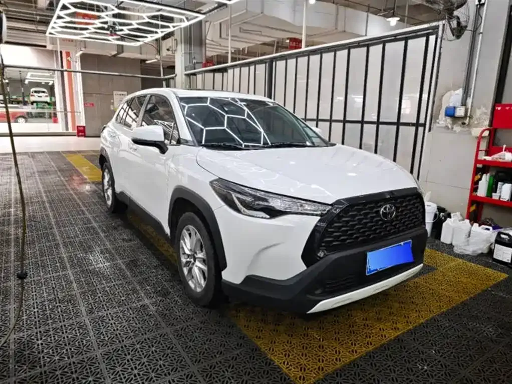 Toyota Corolla Cross 2022 из CN, фото 1