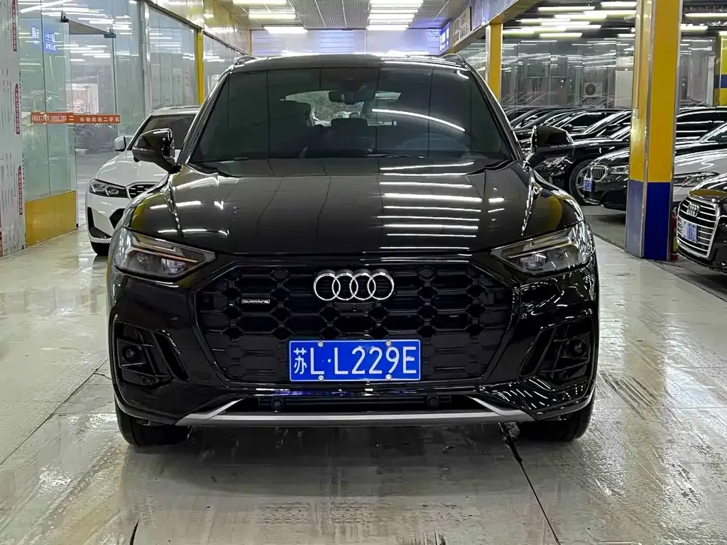 Audi Q5L 2025 из CN, фото 2