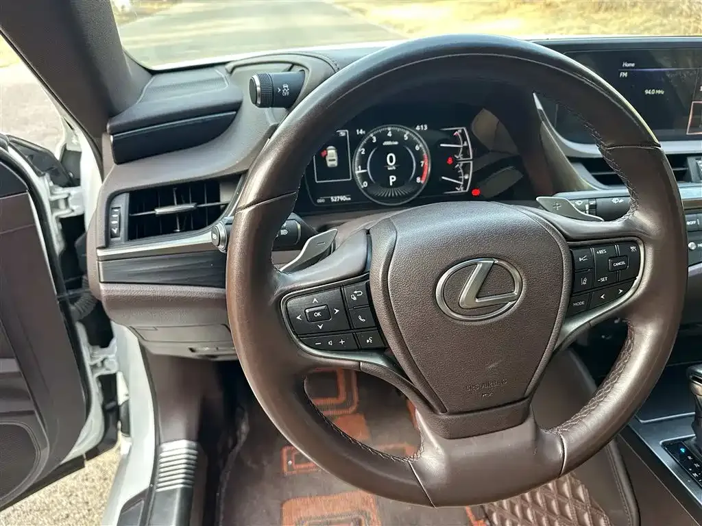 Lexus ES 2021 из CN, фото 6