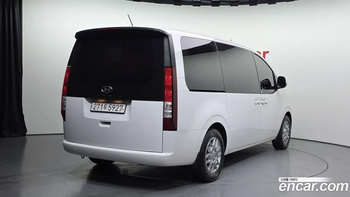 Hyundai Staria 2023 из KR, фото 10