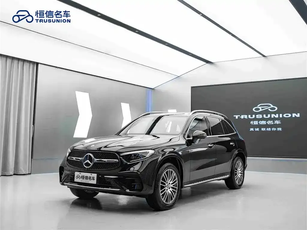 Mercedes-Benz GLC — фото 1