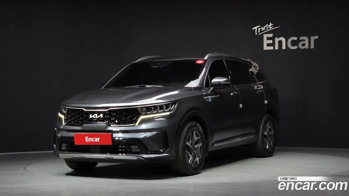 Kia Sorento — фото 1