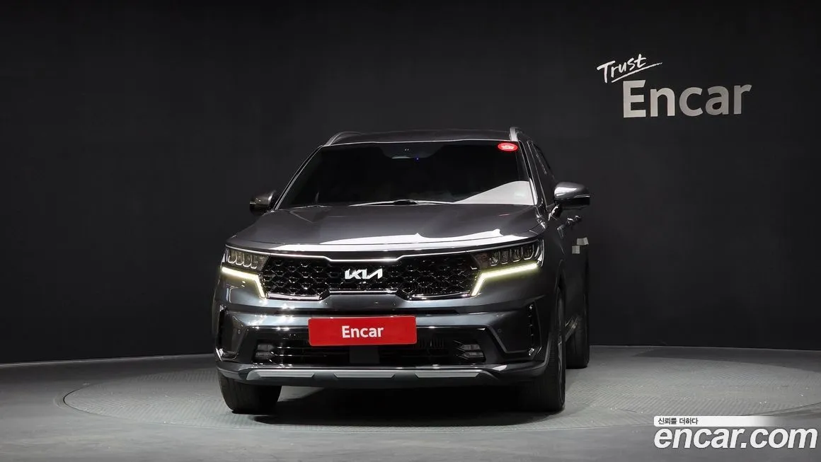 Kia Sorento — фото 8