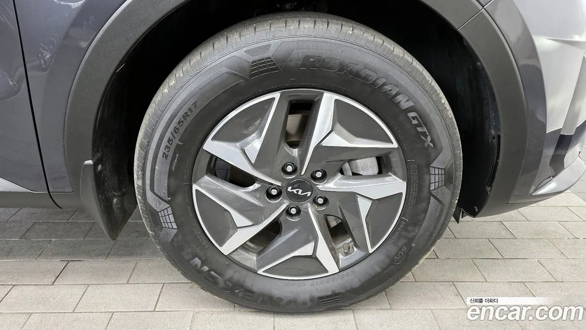 Kia Sorento — фото 10