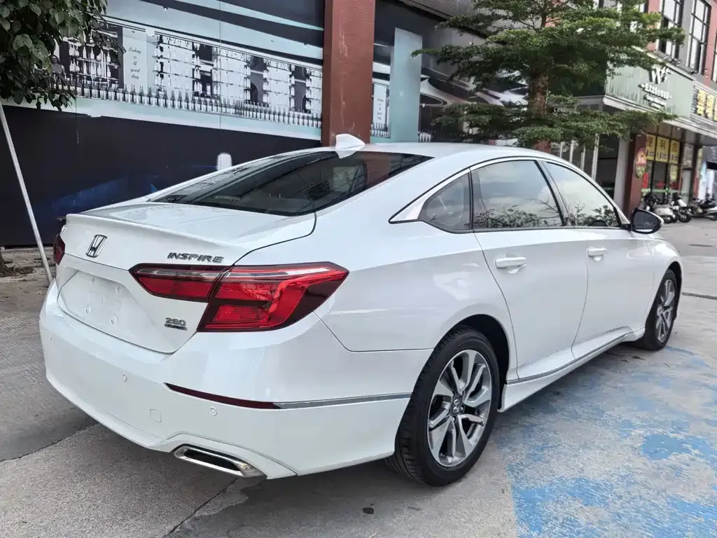 Honda Inspire 2021 из CN, фото 7