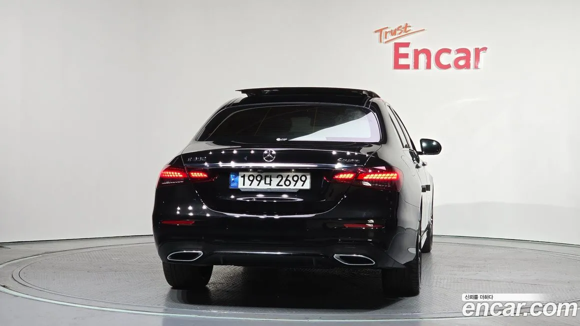 Mercedes-Benz E-Class 2023 из KR, фото 3