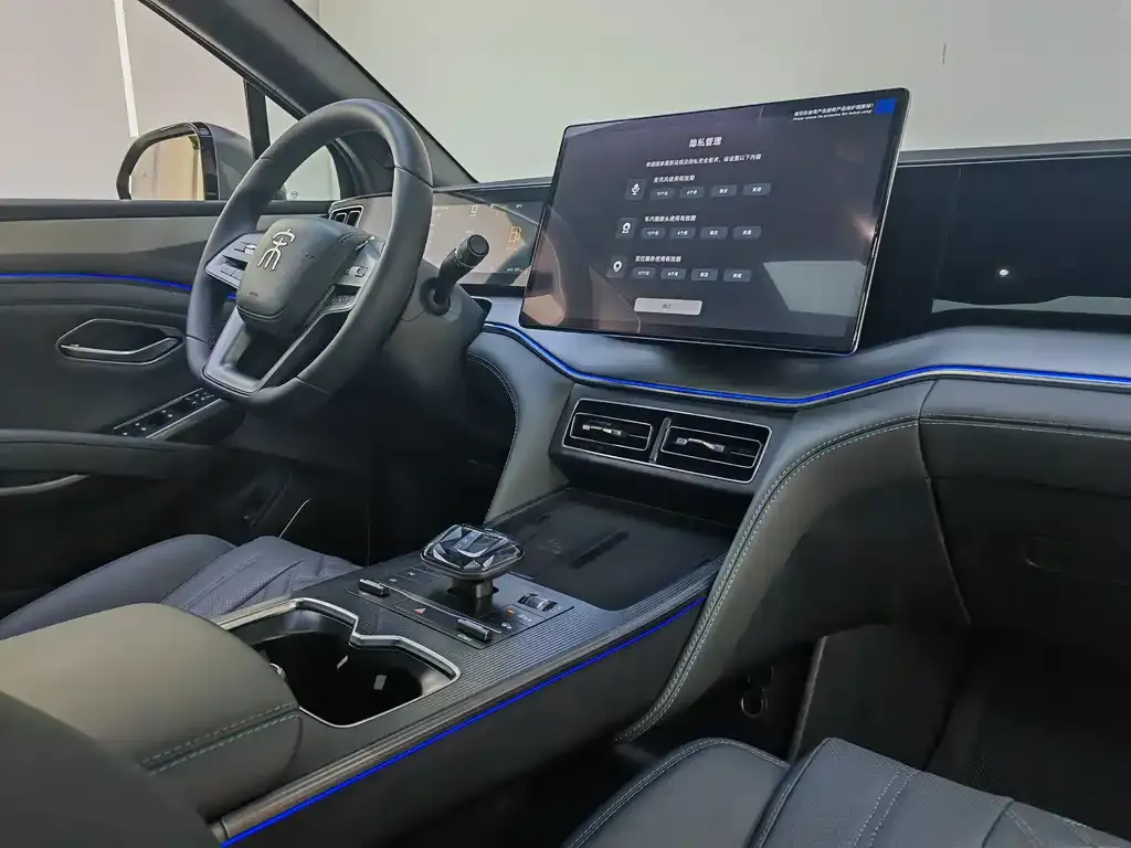 BYD L DM-i 2025 из CN, фото 8