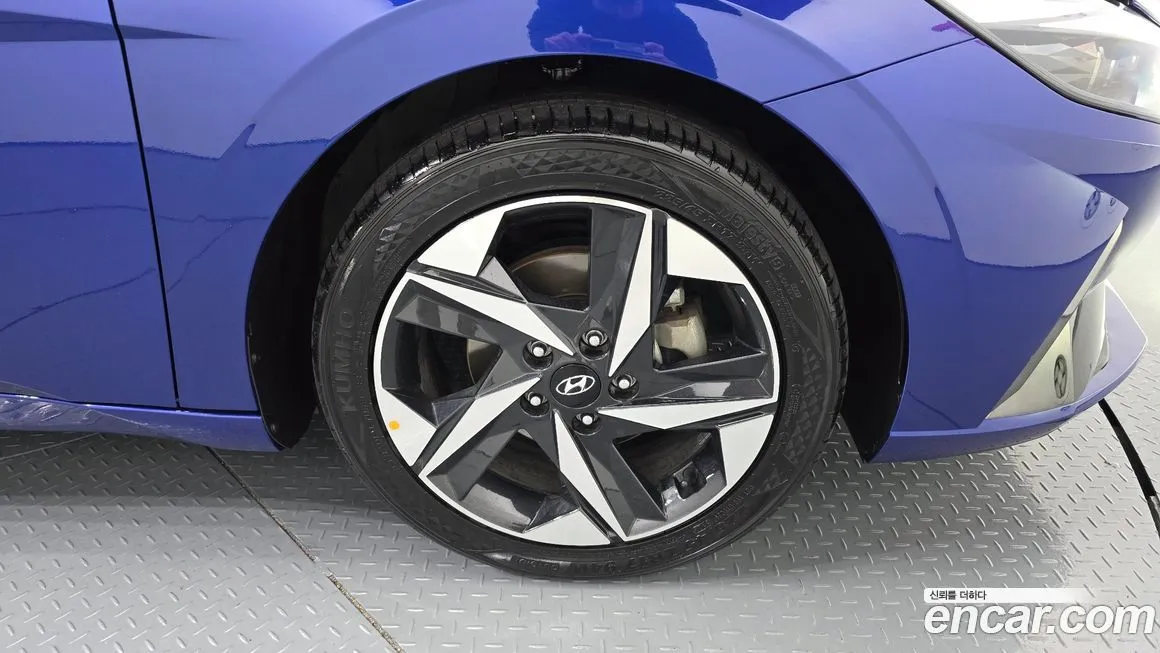 Hyundai AVANTE 2021 из KR, фото 10