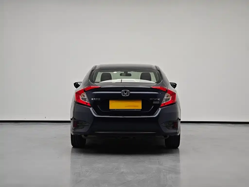 Honda Civic — фото 3