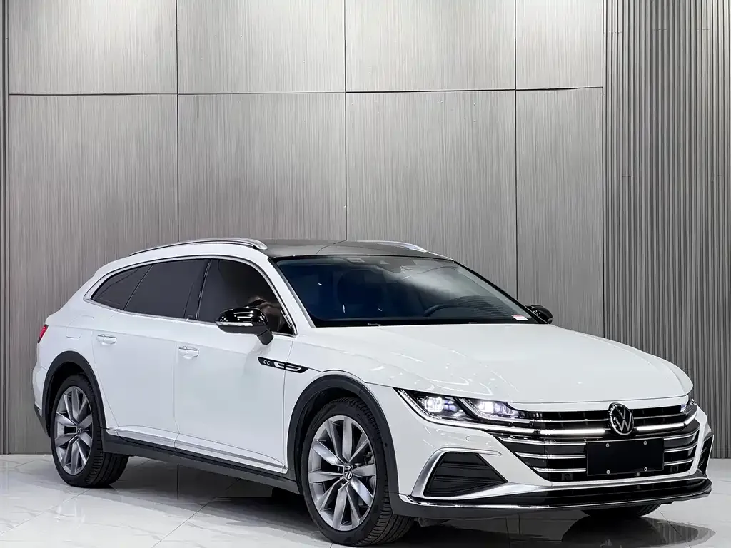 Volkswagen CC 2024 из CN, фото 5