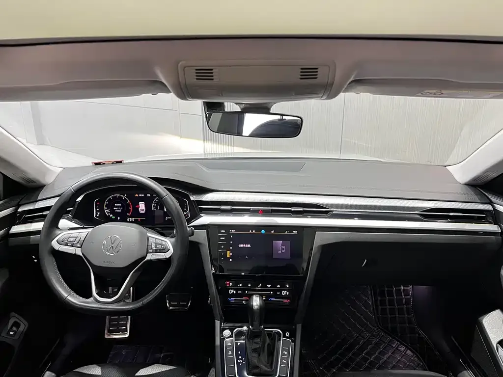 Volkswagen CC 2024 из CN, фото 8