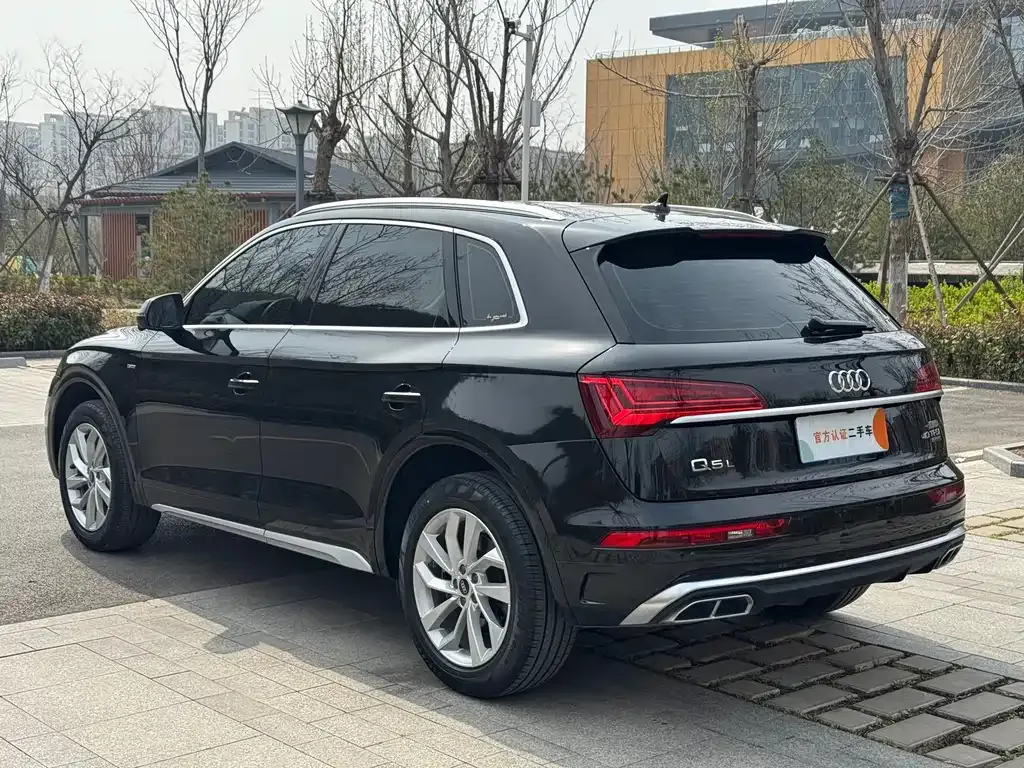 Audi Q5L 2022 из CN, фото 8