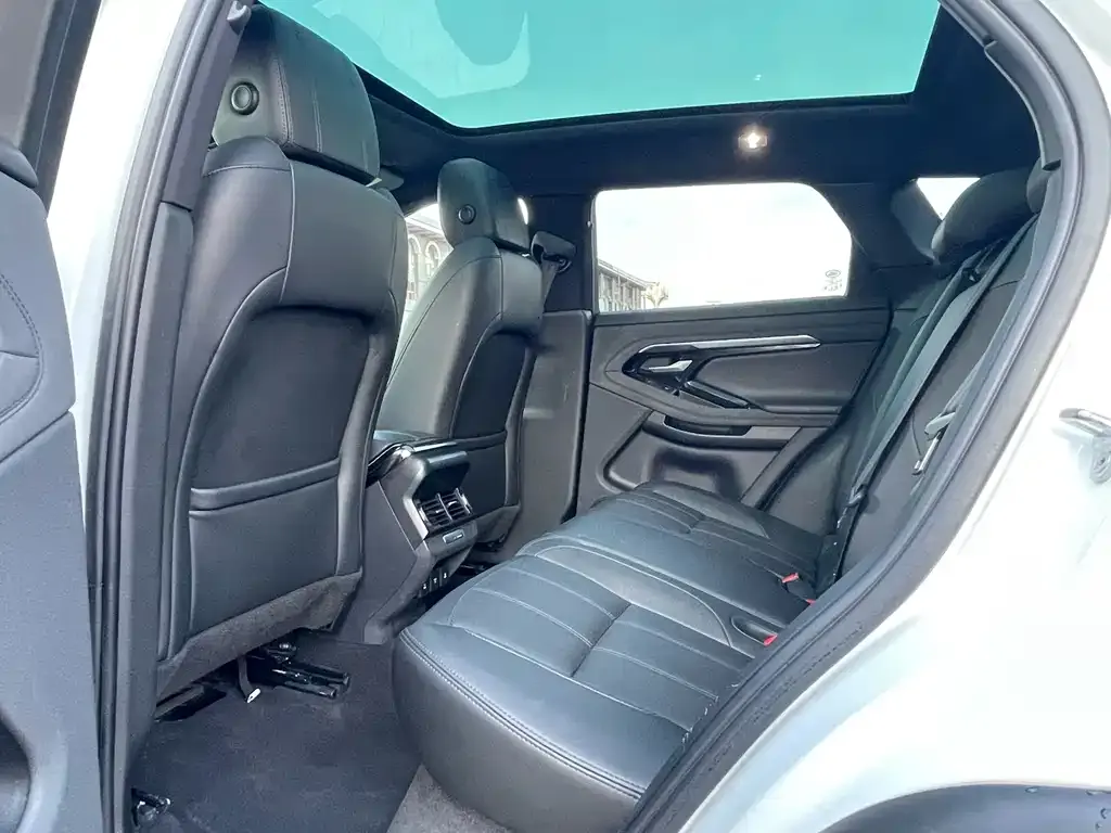 Land Rover Evoque — фото 6